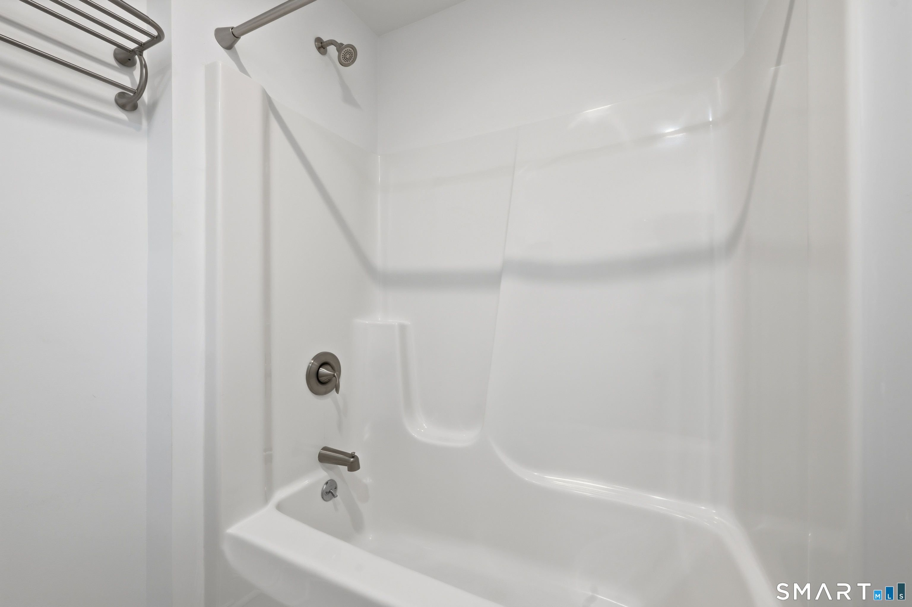 33 Main Street, Unit 24 Meriden, CT 06451 - Photo 18 of 28