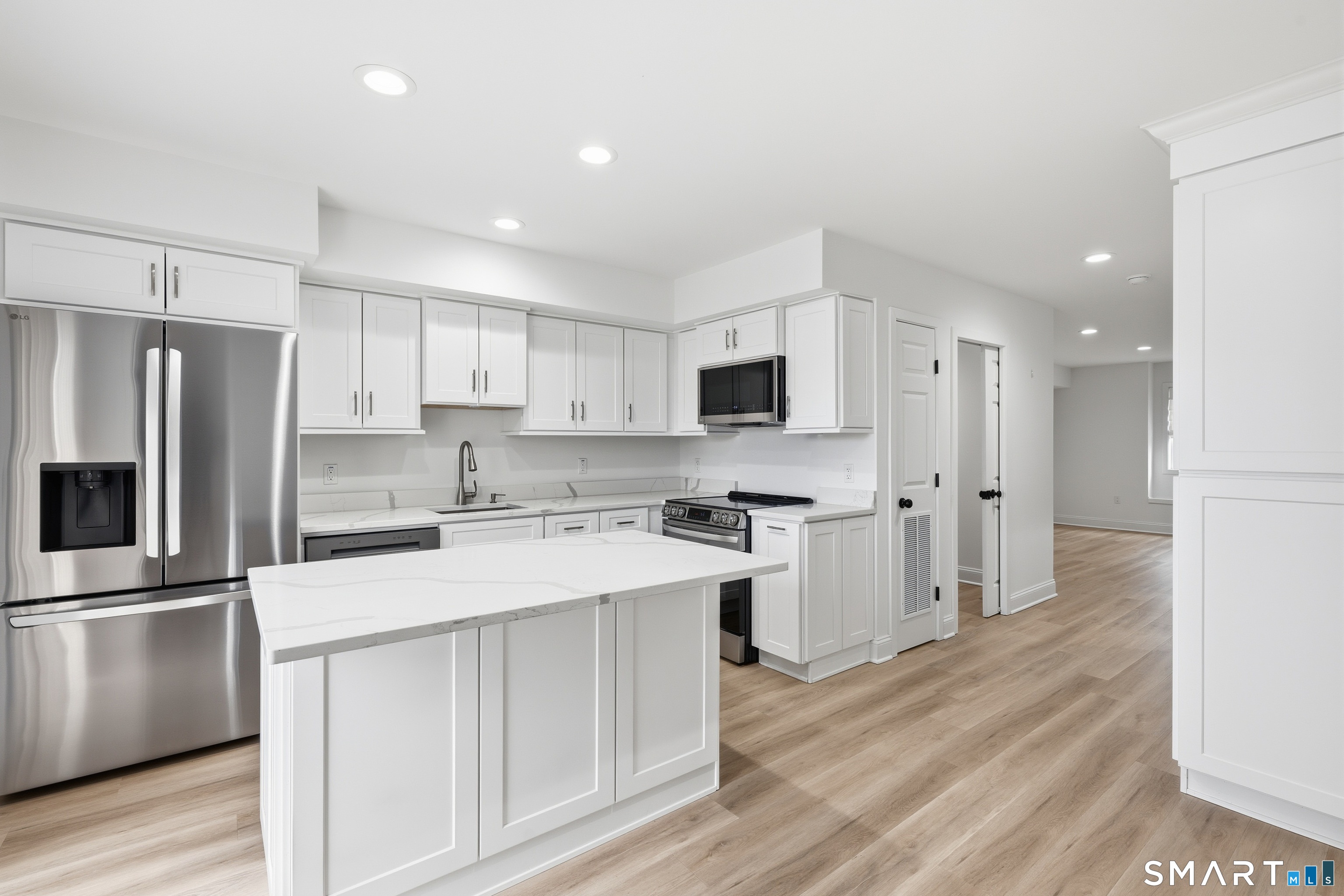 33 Main Street, Unit 24 Meriden, CT 06451 - Photo 7 of 28