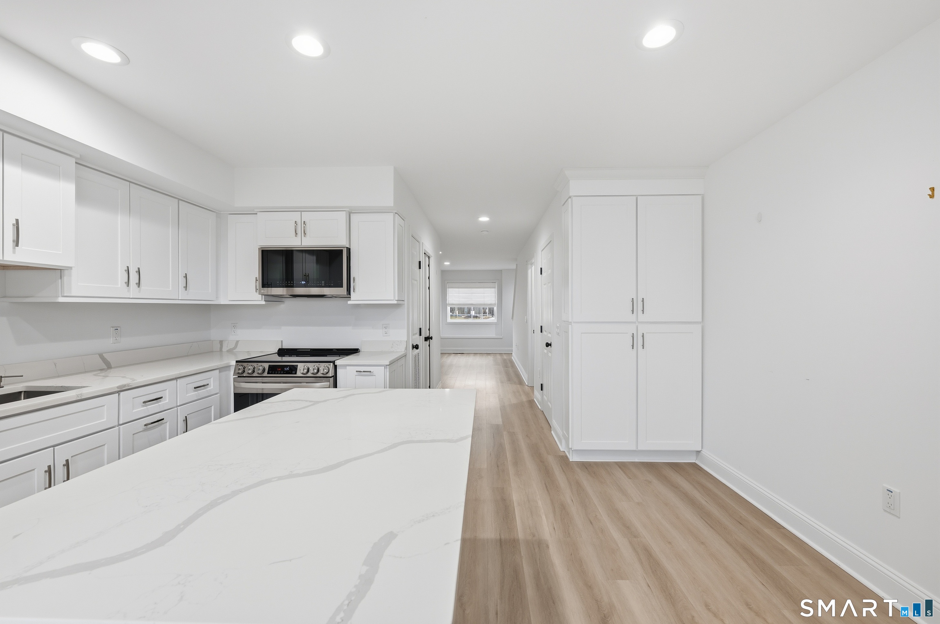 33 Main Street, Unit 24 Meriden, CT 06451 - Photo 8 of 28