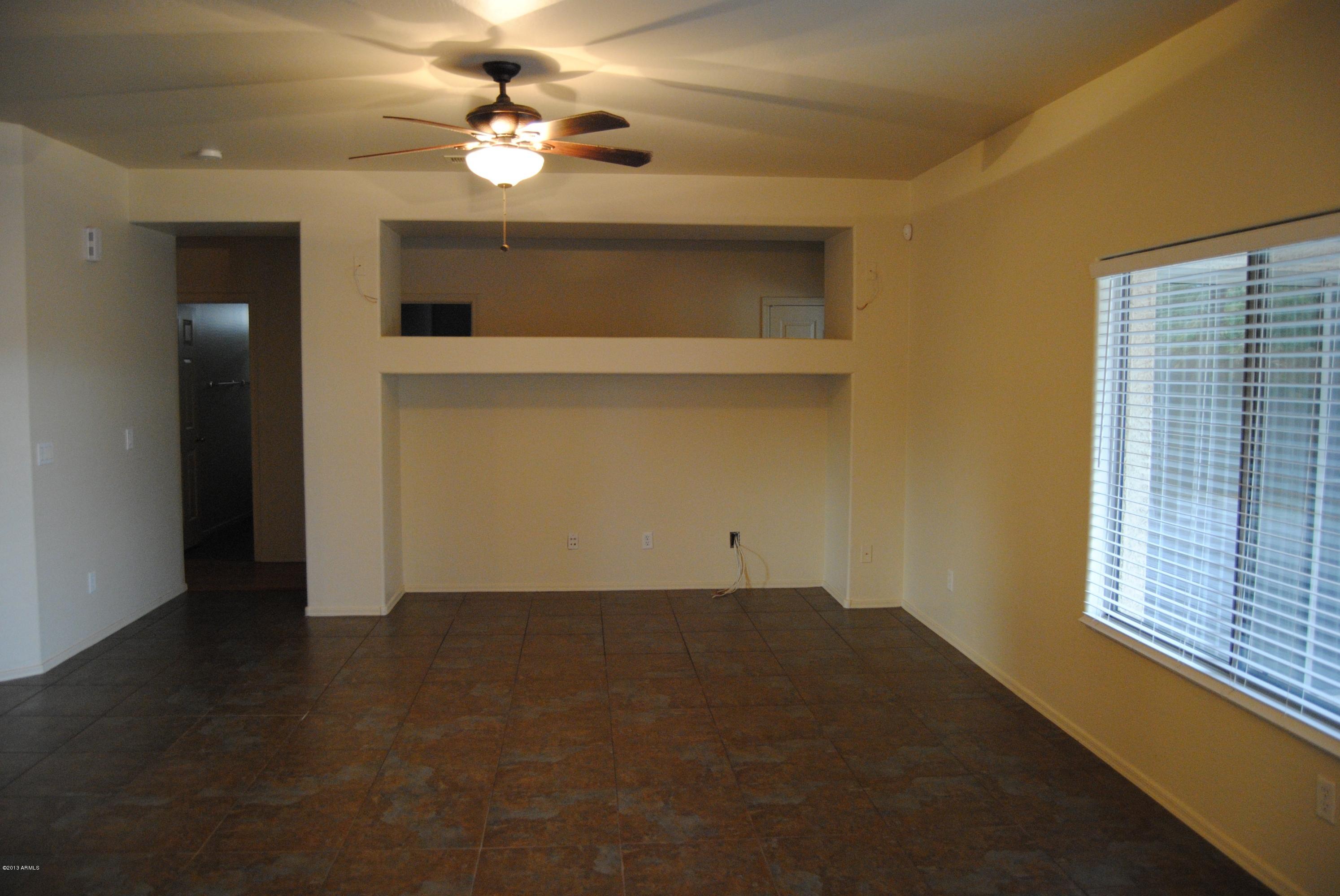 5408 West Pecan Road Laveen, AZ 85339 - Photo 6 of 19 Family Room (3)