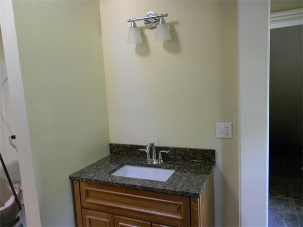 62 Bay Street Springfield, MA 01109 - Photo 19 of 24