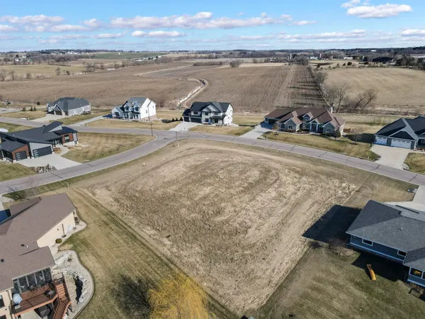 $249,900 | L16 Covered Bridge, Sun Prairie, WI 53590