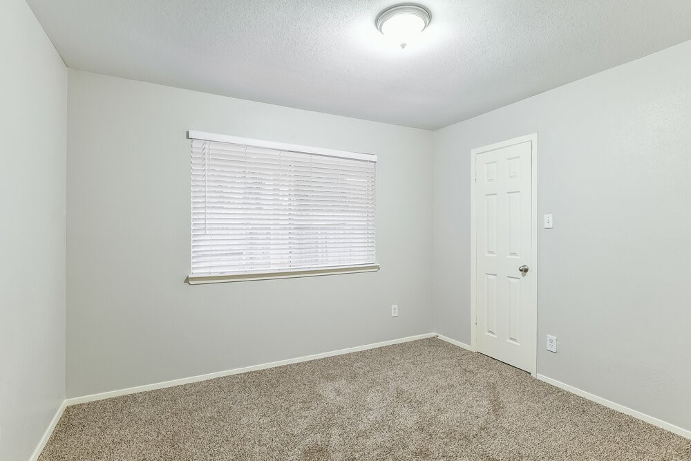 13207 Pebblewalk Circle South Houston, TX 77041 - Photo 14 of 16