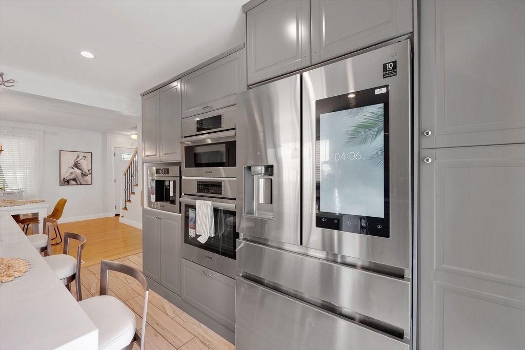 45 Olney Avenue Springfield, MA 01119 - Photo 5 of 30