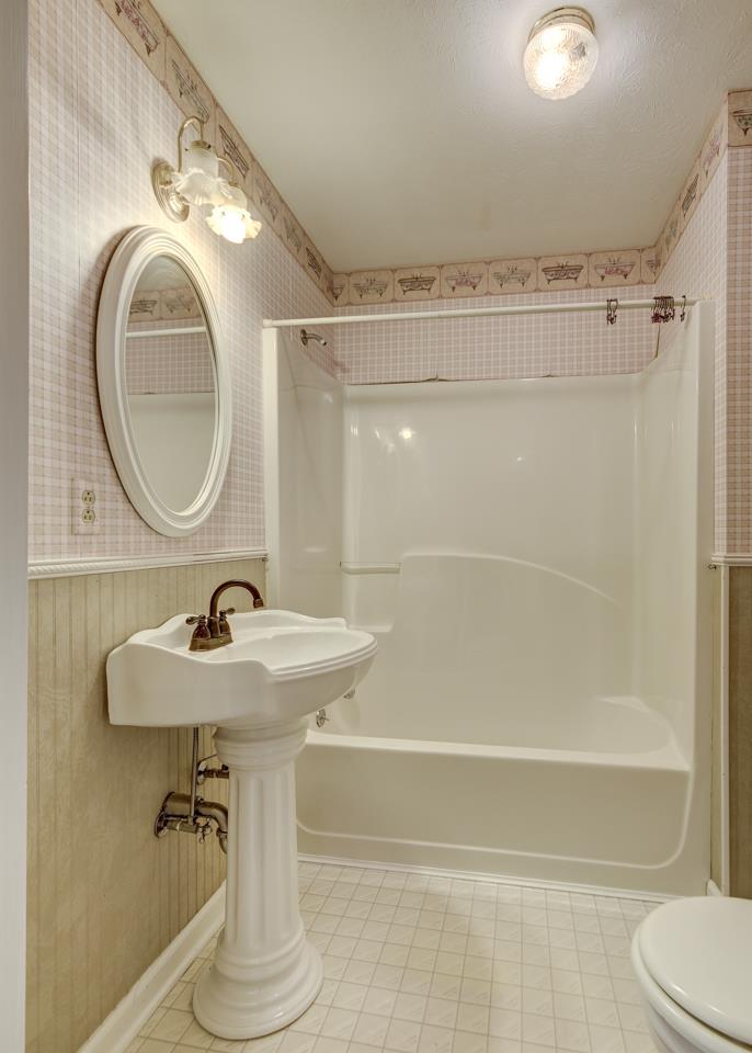1105 Old County House Road Charlotte, TN 37036 - Photo 17 of 29 Gallery Image 17