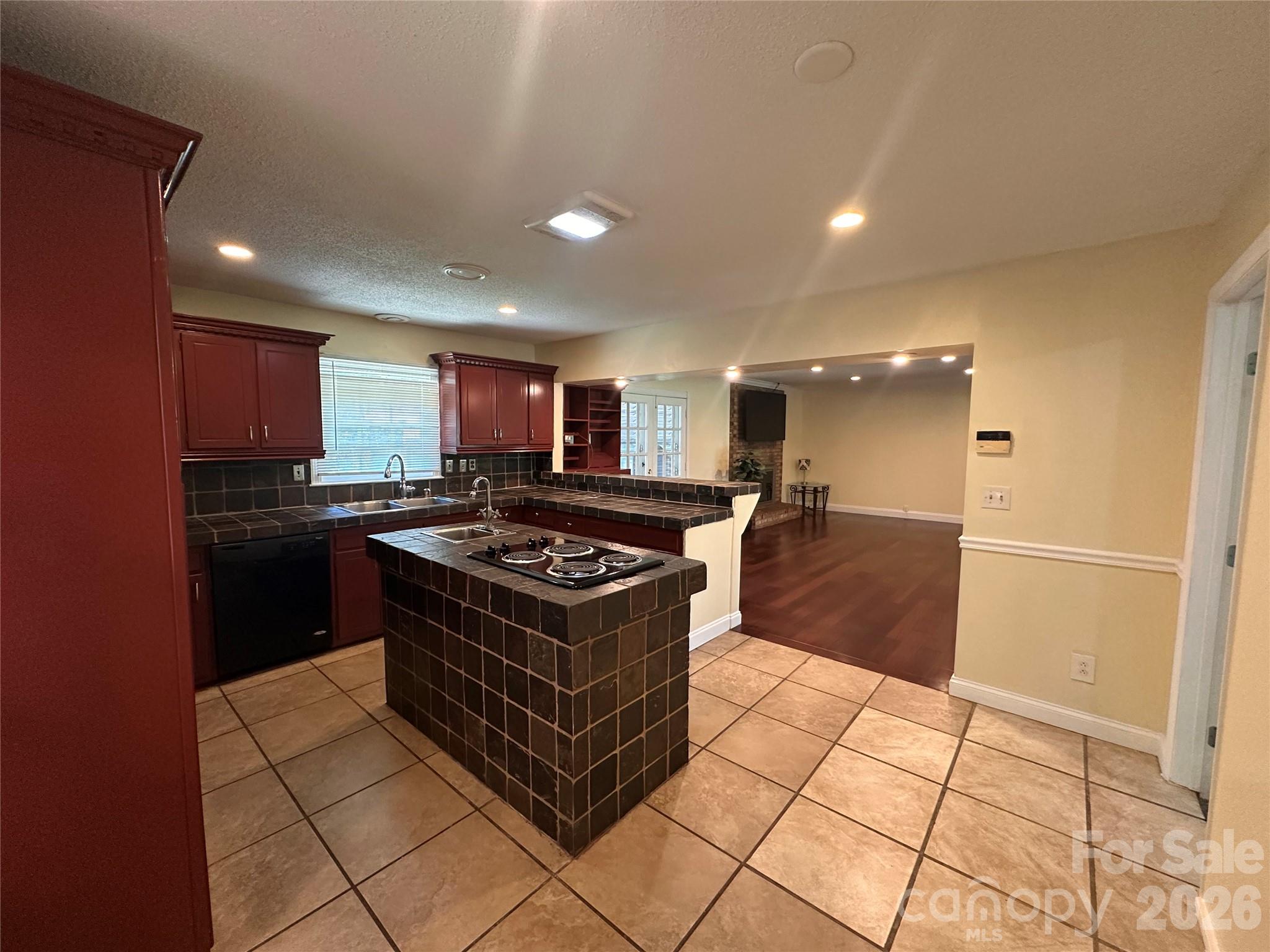 5836 Lebanon Road Charlotte, NC 28227 - Photo 11 of 32