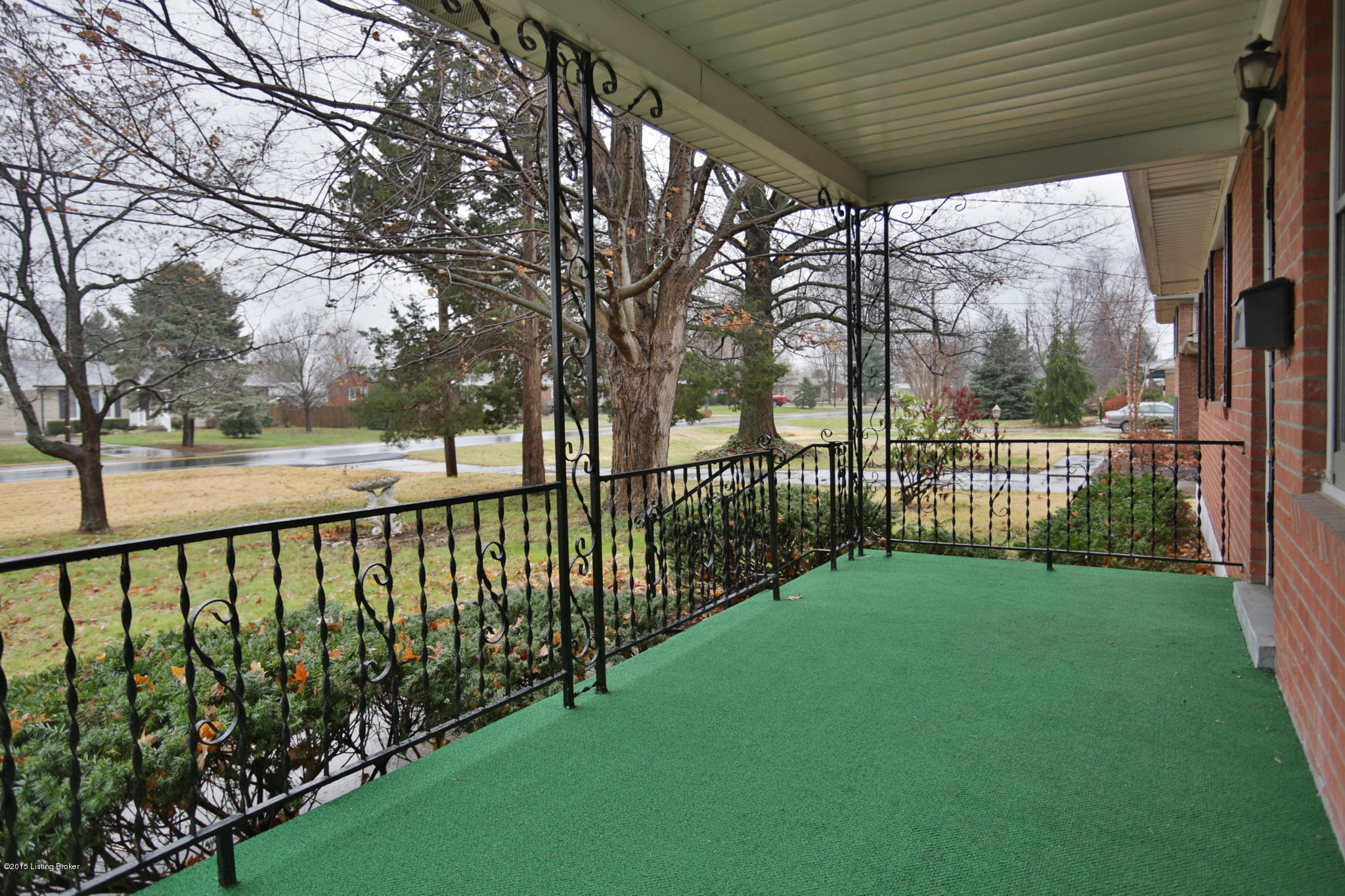 8614 Terry Road Louisville, KY 40258 - Photo 4 of 31 31
