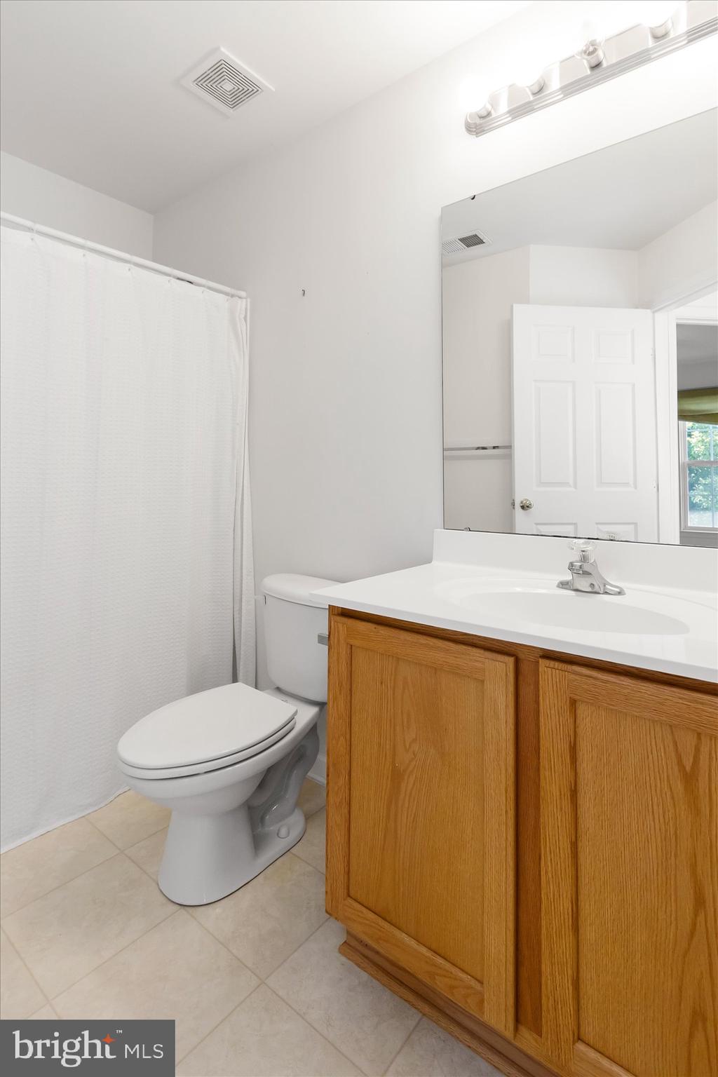 171 Riparian Lane Ranson, WV 25438 - Photo 41 of 53 Hall Bath