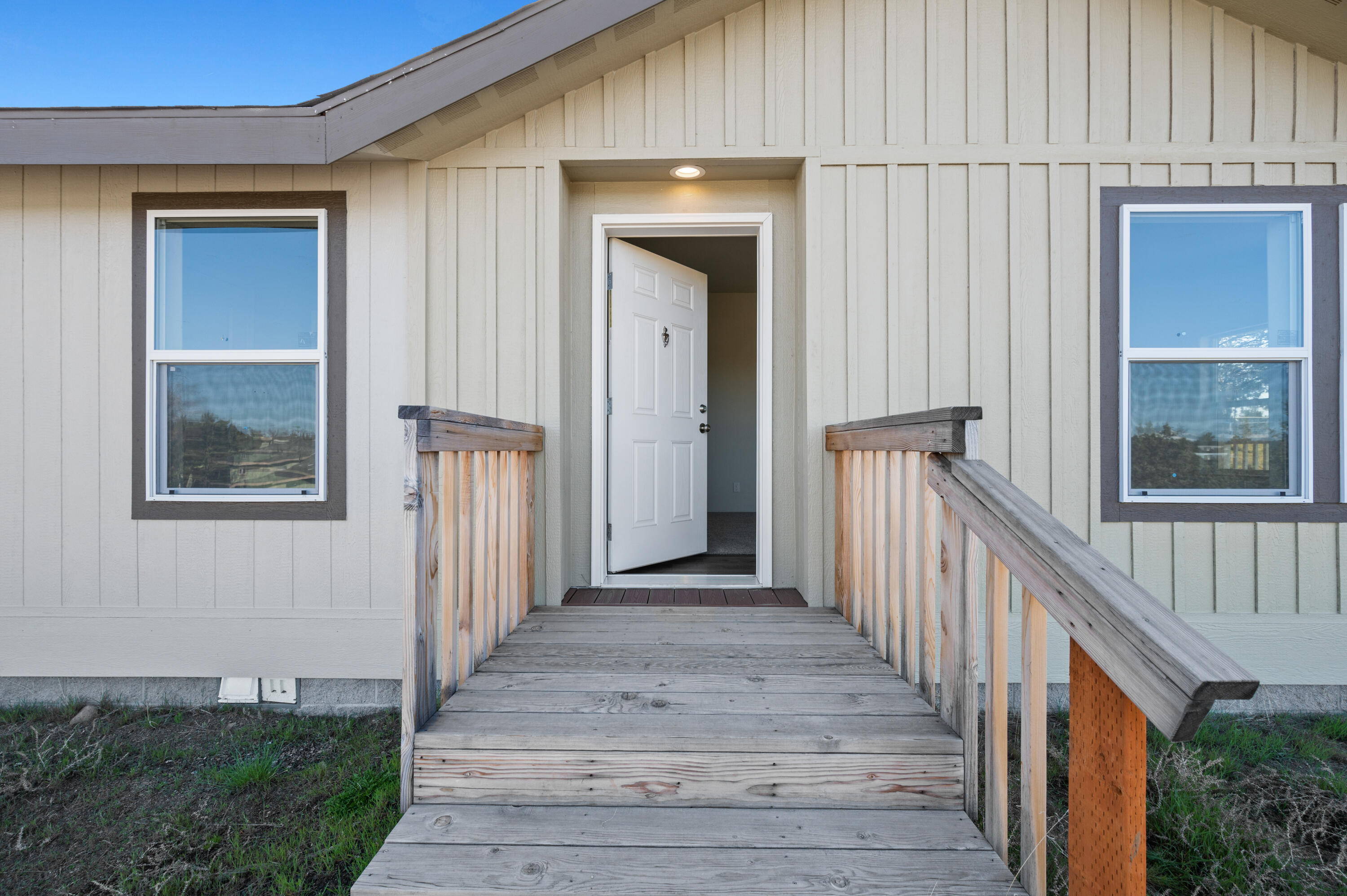 8843 Southwest Shad Road Terrebonne, OR 97760 - Photo 5 of 27 8843SWShadRd-21