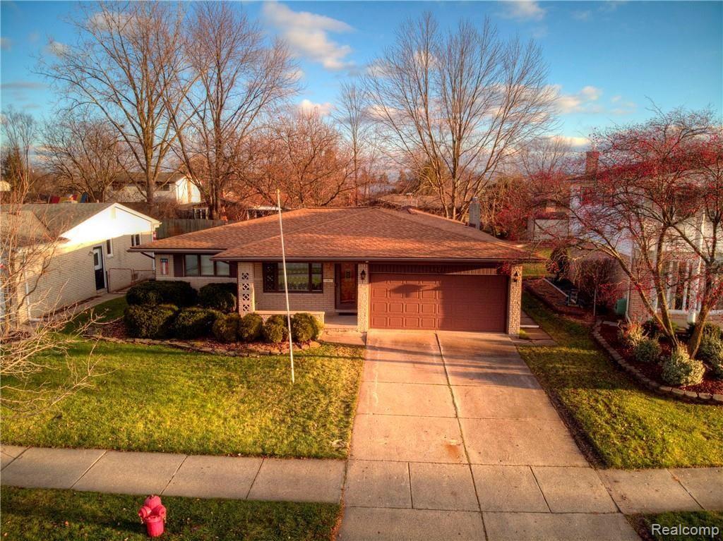 44219 Brandywyne Road Canton, MI 48187 - Photo 3 of 37