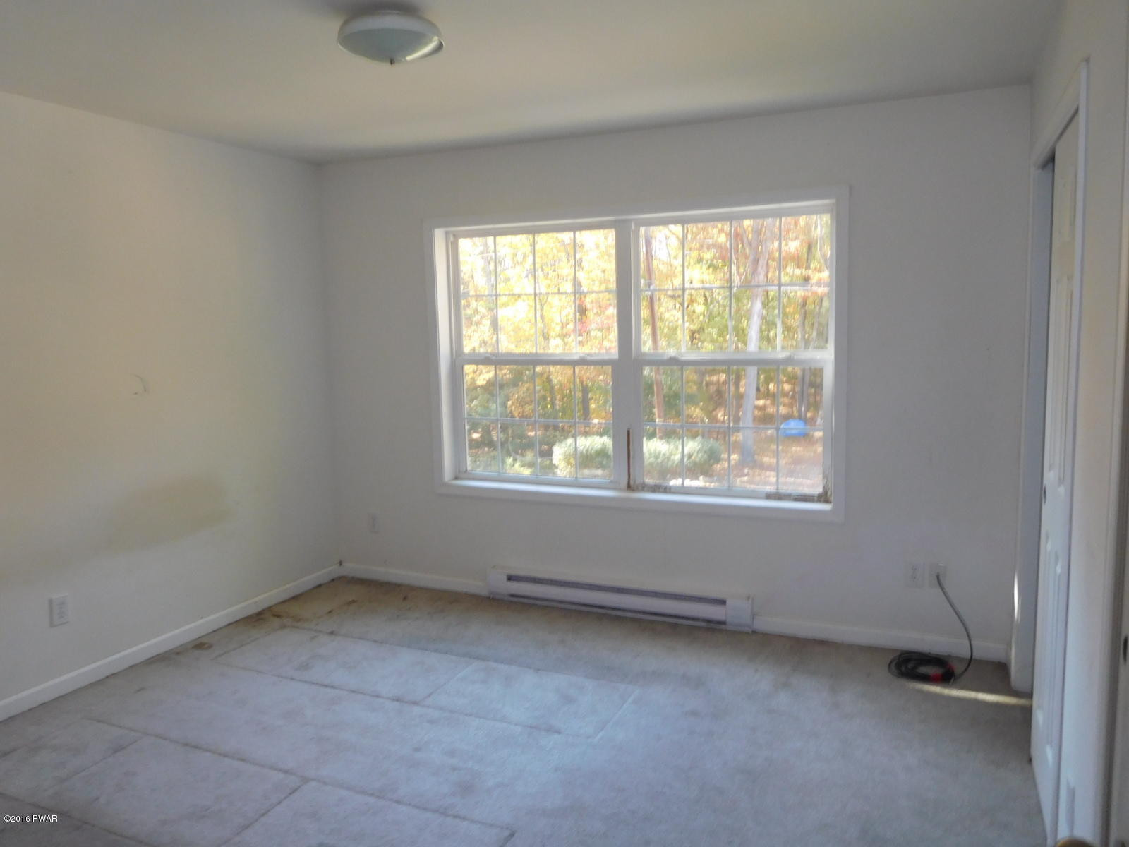 118 Dogwood Road Dingmans Ferry, PA 18328 - Photo 21 of 23 DSCN9225
