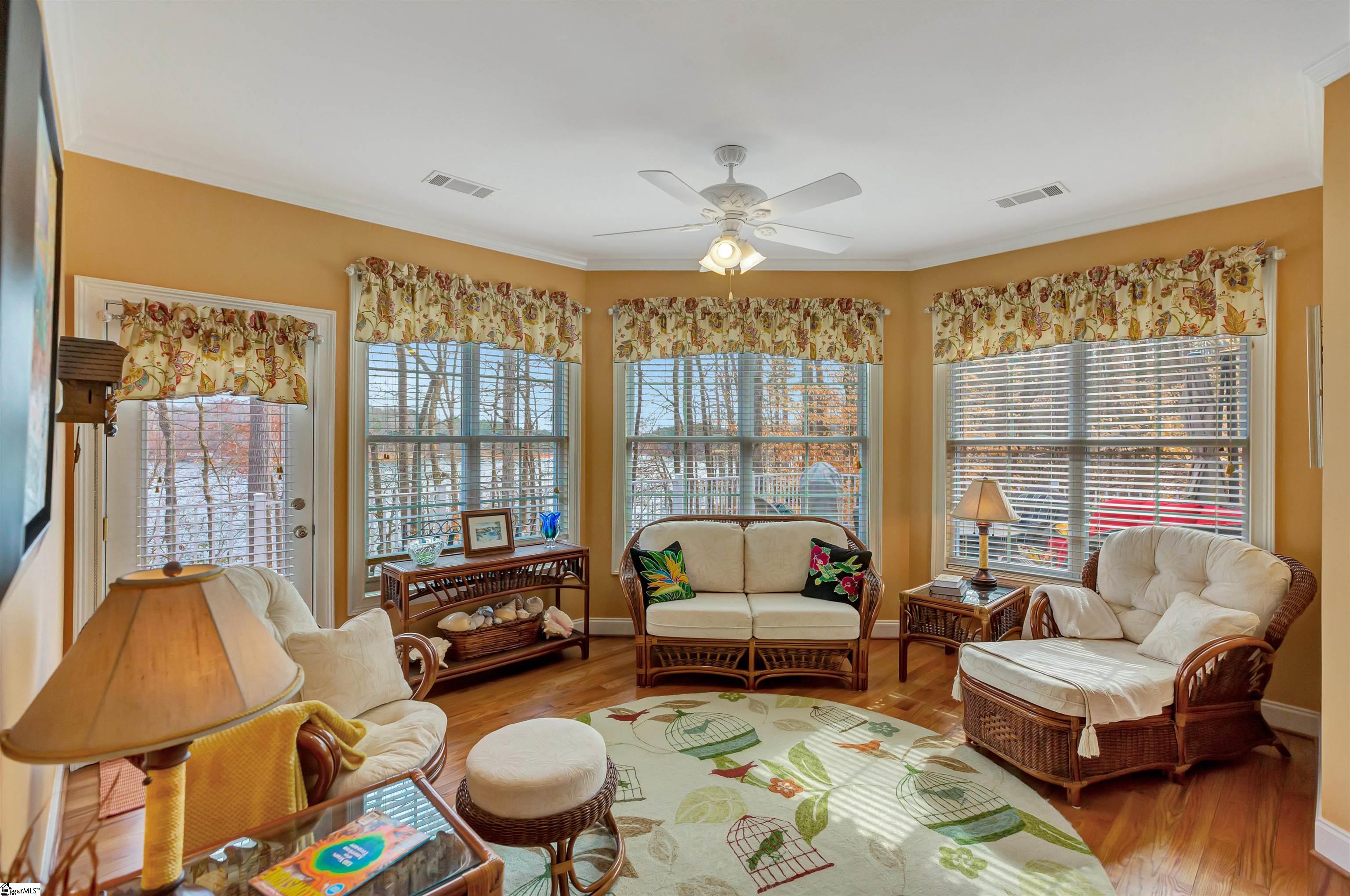 203 Riverlake Road Fair Play, SC 29643 - Photo 6 of 36 Gallery Image 6
