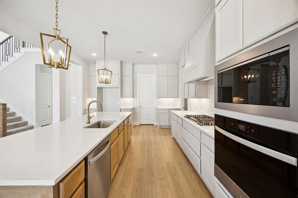 4508 Crescent Road McKinney, TX 75071 - Photo 7 of 24