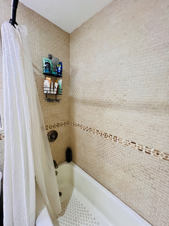 150 Appleton Street, Unit 1E Boston, MA 02116 - Photo 21 of 35