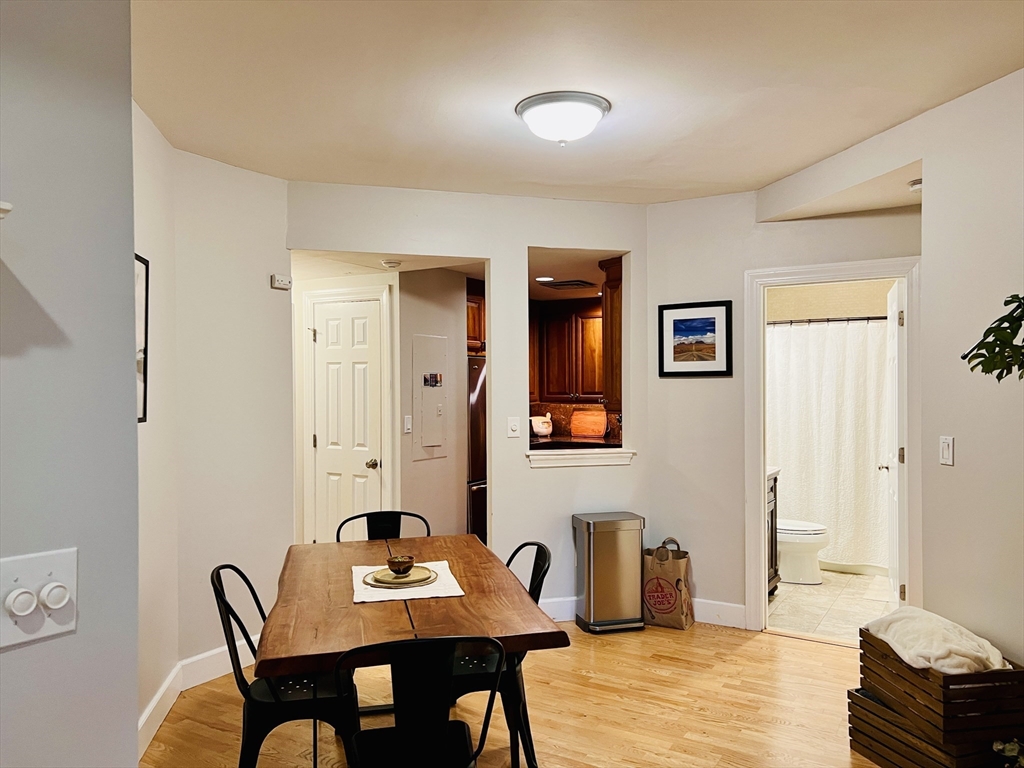 150 Appleton Street, Unit 1E Boston, MA 02116 - Photo 10 of 35