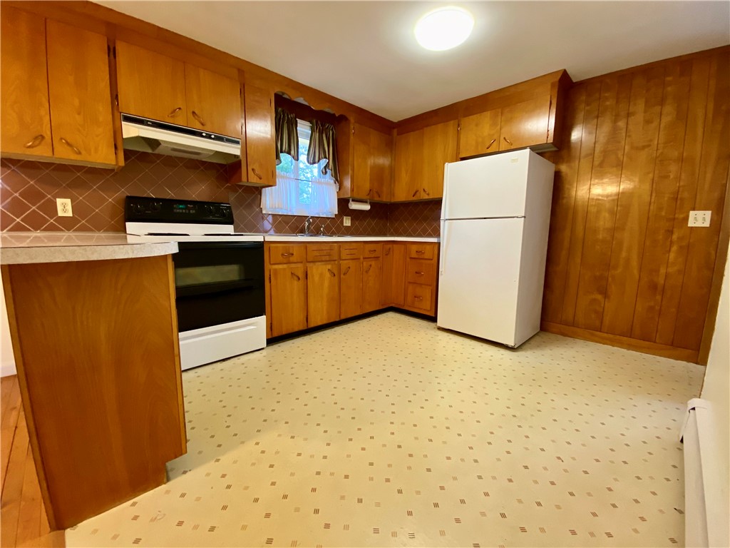 29 Ruth Street Woonsocket, RI 02895 - Photo 12 of 30