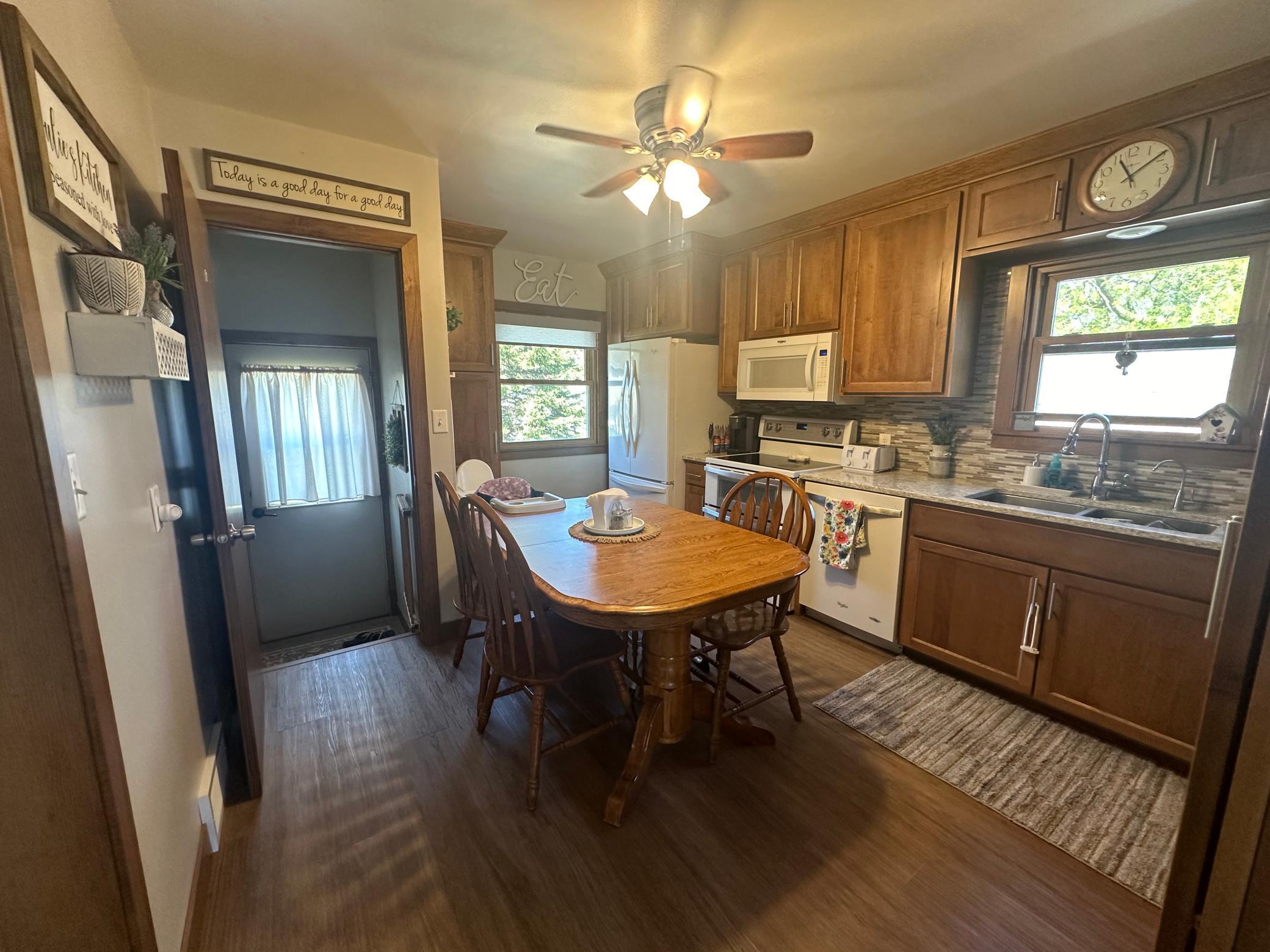 762 9th Street Dawson, MN 56232 - Photo 7 of 29