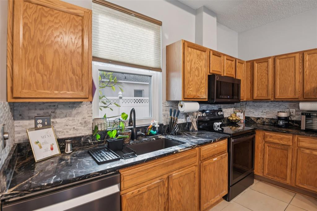 1701 Open Field Loop Brandon, FL 33510 - Photo 11 of 36