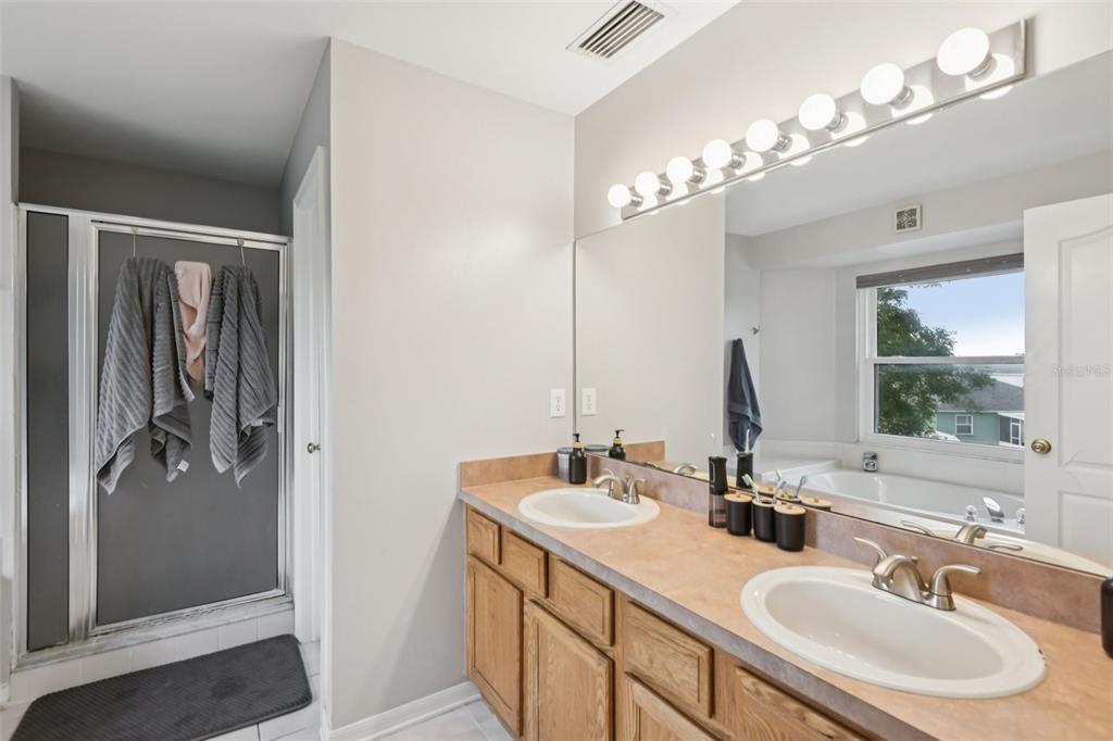 1701 Open Field Loop Brandon, FL 33510 - Photo 17 of 36