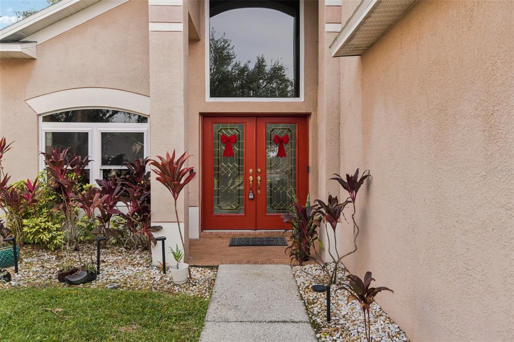 1701 Open Field Loop Brandon, FL 33510 - Photo 3 of 36