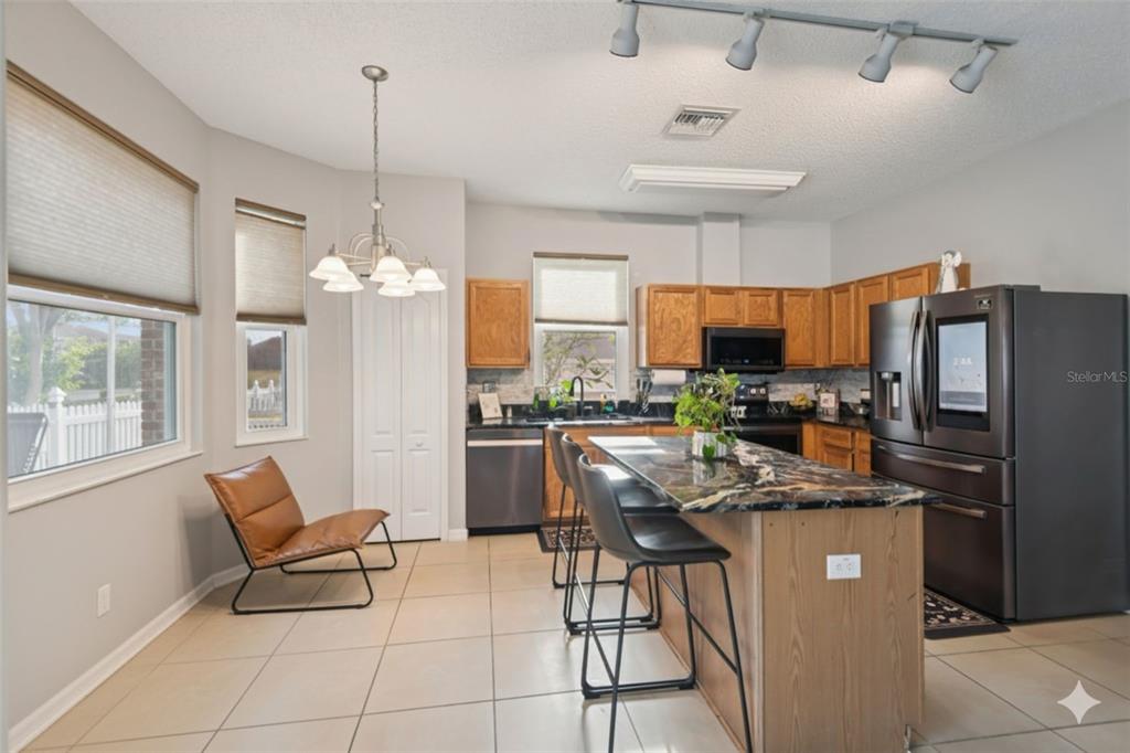 1701 Open Field Loop Brandon, FL 33510 - Photo 8 of 36