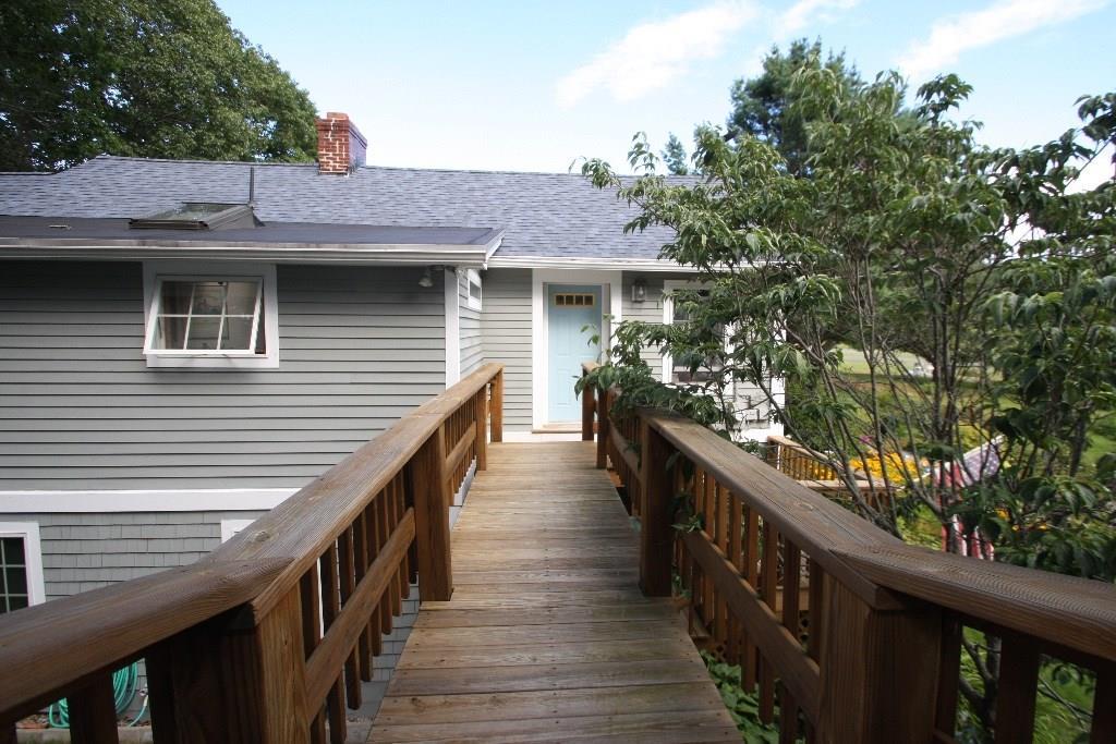 10 R Eel Bridge Lane, Unit R Kennebunkport, ME 04046 - Photo 30 of 30 Private walk way from the main house...