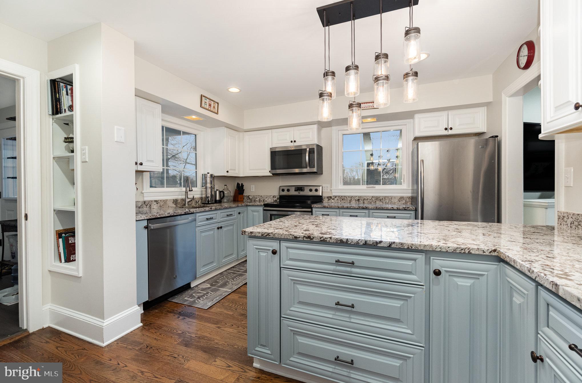 35 North Tannery Road Westminster, MD 21157 - Photo 7 of 47 a kitchen with stainless steel appliances granite countertop a refrigerator and microwave