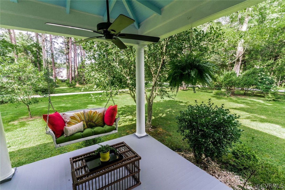13309 Depot Road Hanover, VA 23069 - Photo 4 of 50 Don't you love swinging on a lazy afternoon! Can't