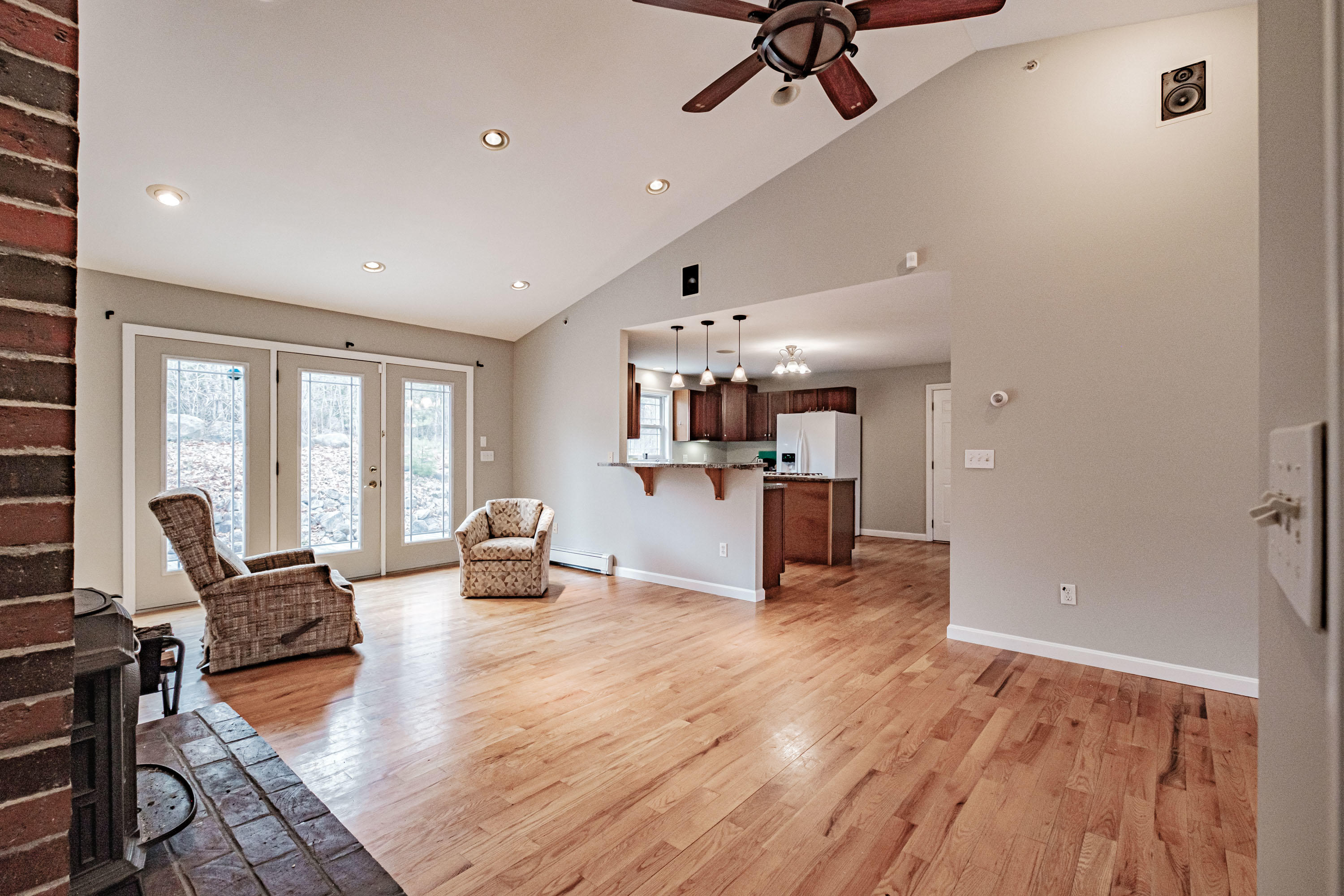 148 Meadow Road Raymond, ME 04071 - Photo 7 of 37 20210413mvht-64038