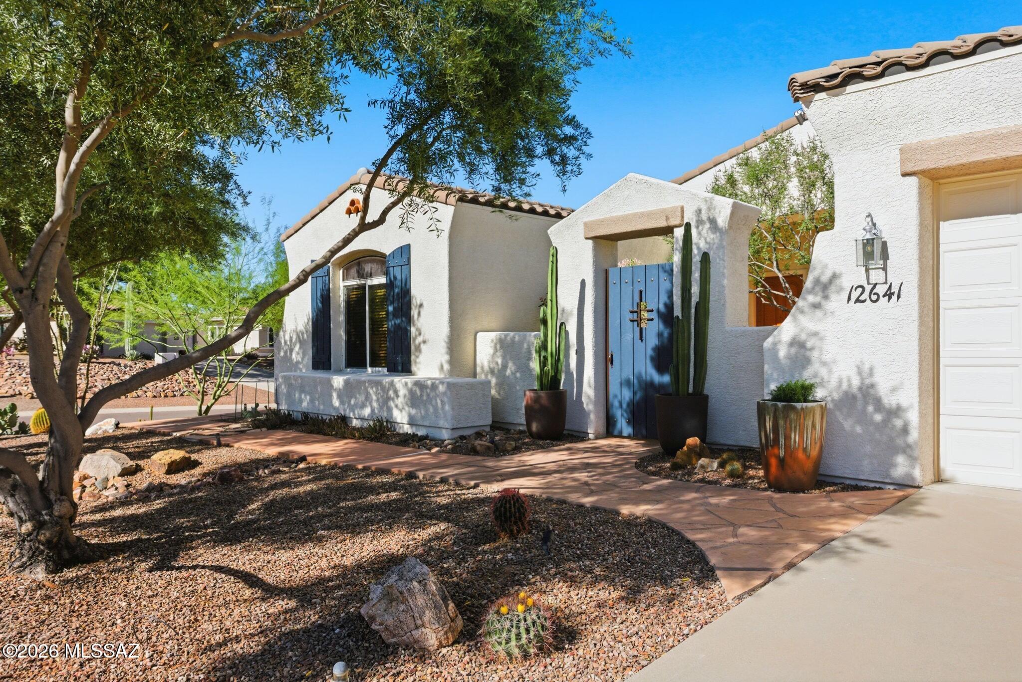 12641 North Rock Creek Road Oro Valley, AZ 85755 - Photo 3 of 48 Outside Front