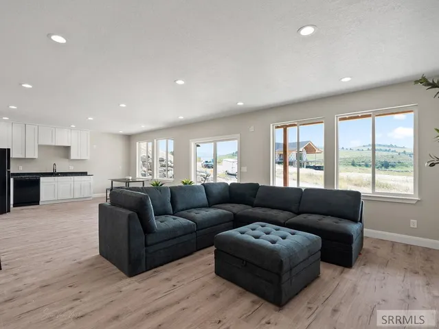 $750,000 | 9616 Violet Way, Lava Hot Springs, ID 83246