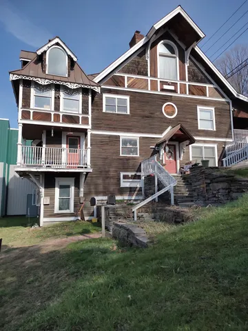 $1,500,000 | 6 Park Street, Randolph, VT 05060