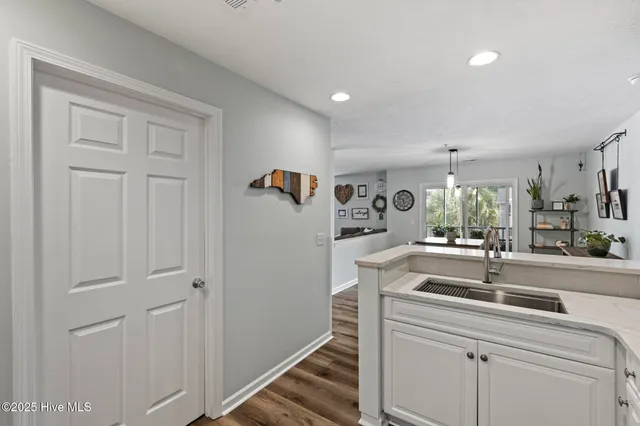 $314,900 | 625 Spencer-Farlow Drive, Unit 20, Carolina Beach, NC 28428