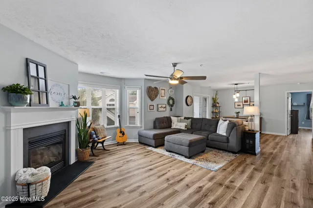 $314,900 | 625 Spencer-Farlow Drive, Unit 20, Carolina Beach, NC 28428