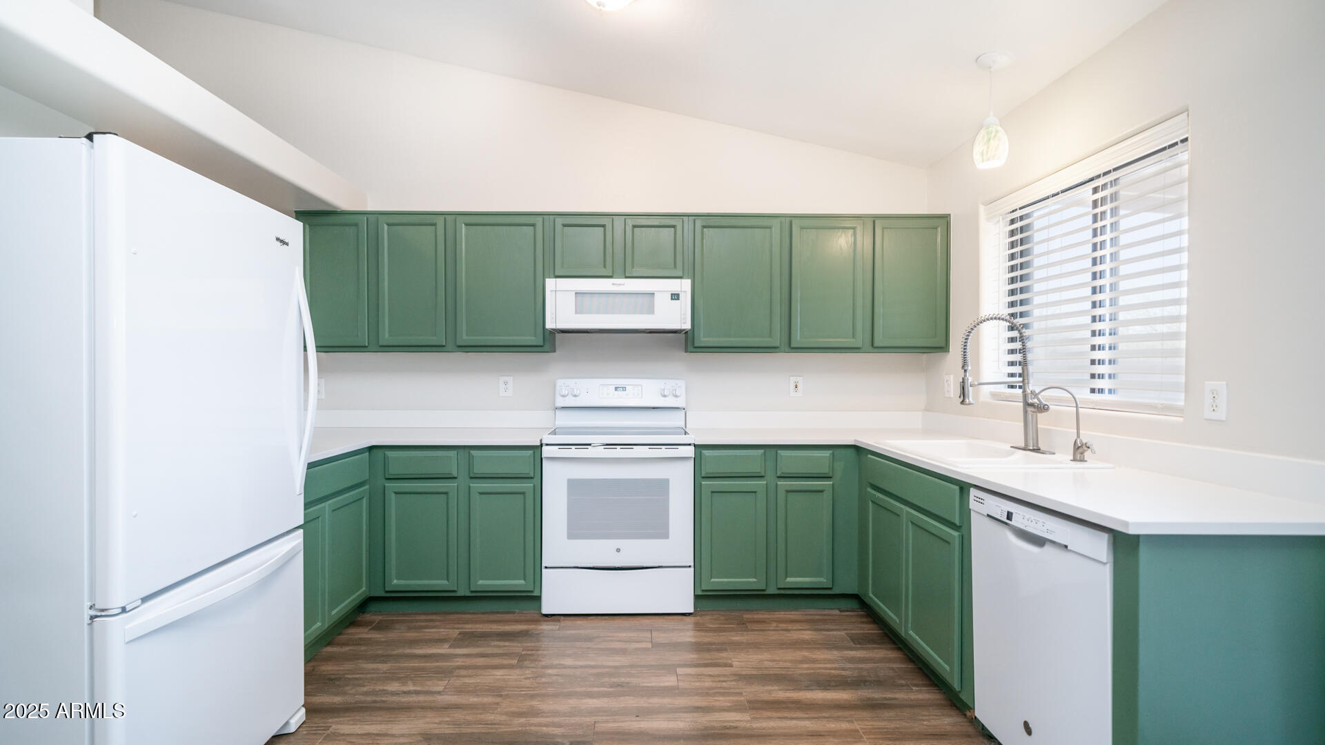 2533 West Tanya Road Phoenix, AZ 85086 - Photo 14 of 42 2533 W Tanya Rd-12
