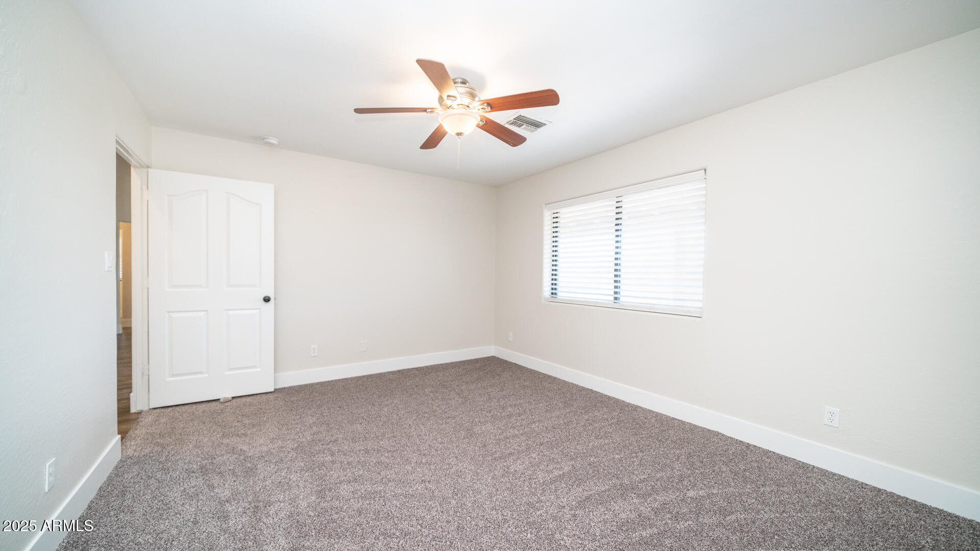 2533 West Tanya Road Phoenix, AZ 85086 - Photo 23 of 42 2533 W Tanya Rd-16