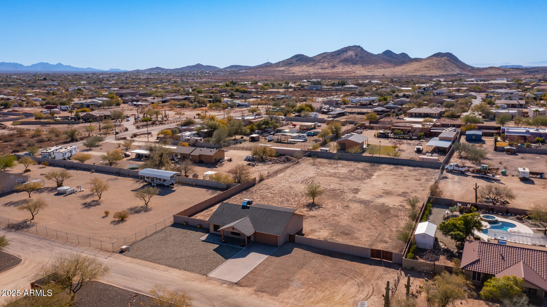 2533 West Tanya Road Phoenix, AZ 85086 - Photo 38 of 42 2533 W Tanya Rd-34
