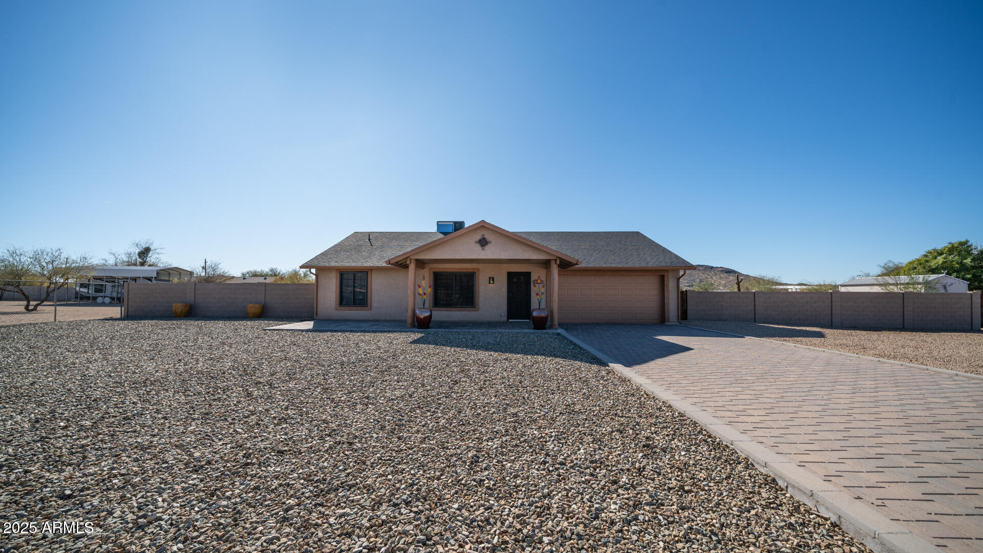 2533 West Tanya Road Phoenix, AZ 85086 - Photo 6 of 42 2533 W Tanya Rd-2