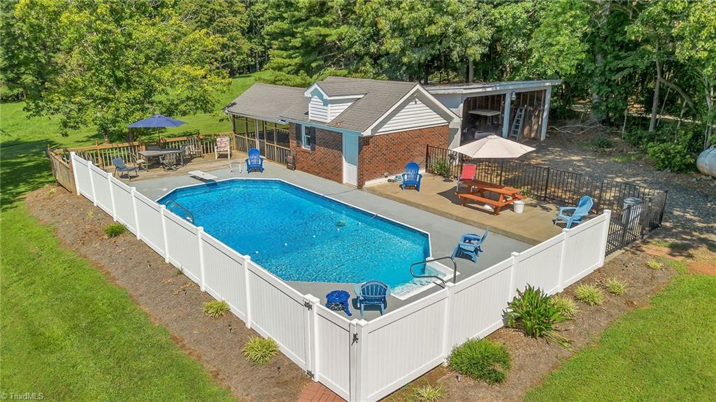 2027 Boiling Springs Road Purlear, NC 28665 - Photo 44 of 48