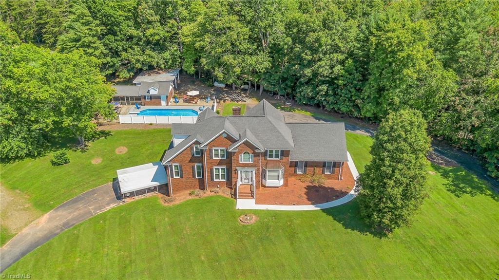 2027 Boiling Springs Road Purlear, NC 28665 - Photo 8 of 48