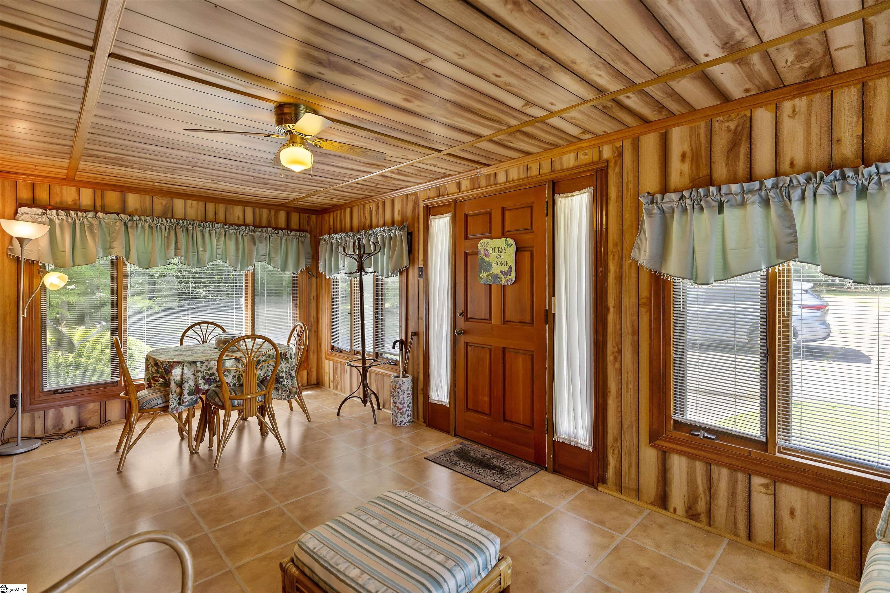 1406 East Calhoun Road Belton, SC 29627 - Photo 14 of 36
