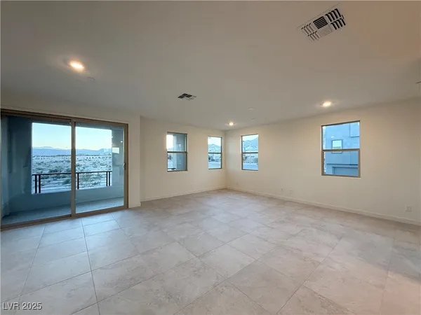 $2,985 | 11749 Stone Curlew Avenue, Las Vegas, NV 89138