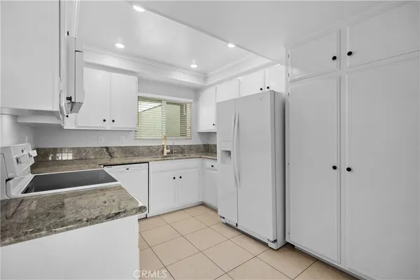 $348,800 | 5371 Punta Alta, Unit 3B, Laguna Woods, CA 92637