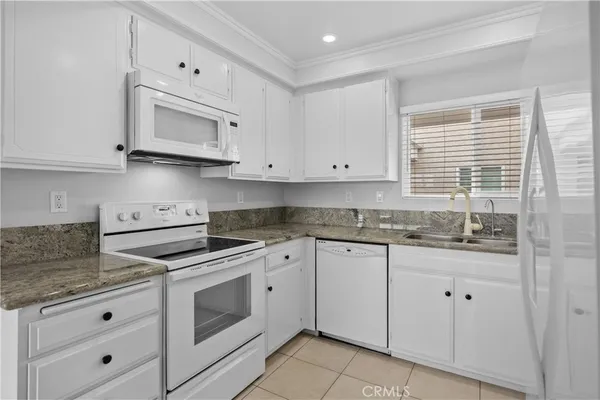$348,800 | 5371 Punta Alta, Unit 3B, Laguna Woods, CA 92637