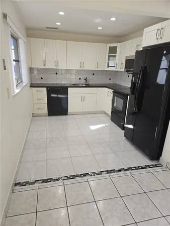 $2,400 | 8547 Northwest 12th Street, Fort Lauderdale, FL 33322