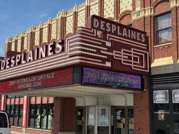 $289,900 | 1480 Jefferson Street, Unit 203, Des Plaines, IL 60016