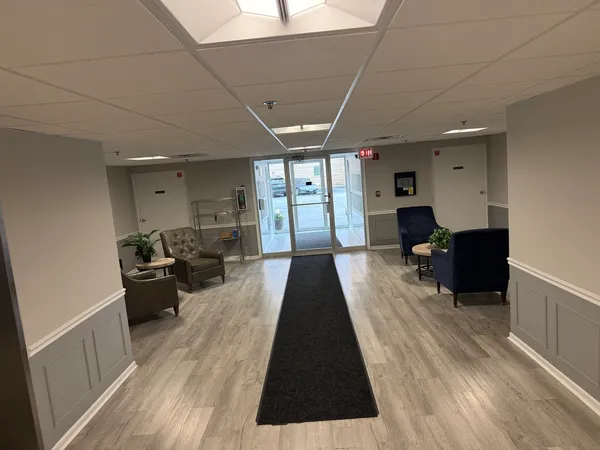 $289,900 | 1480 Jefferson Street, Unit 203, Des Plaines, IL 60016