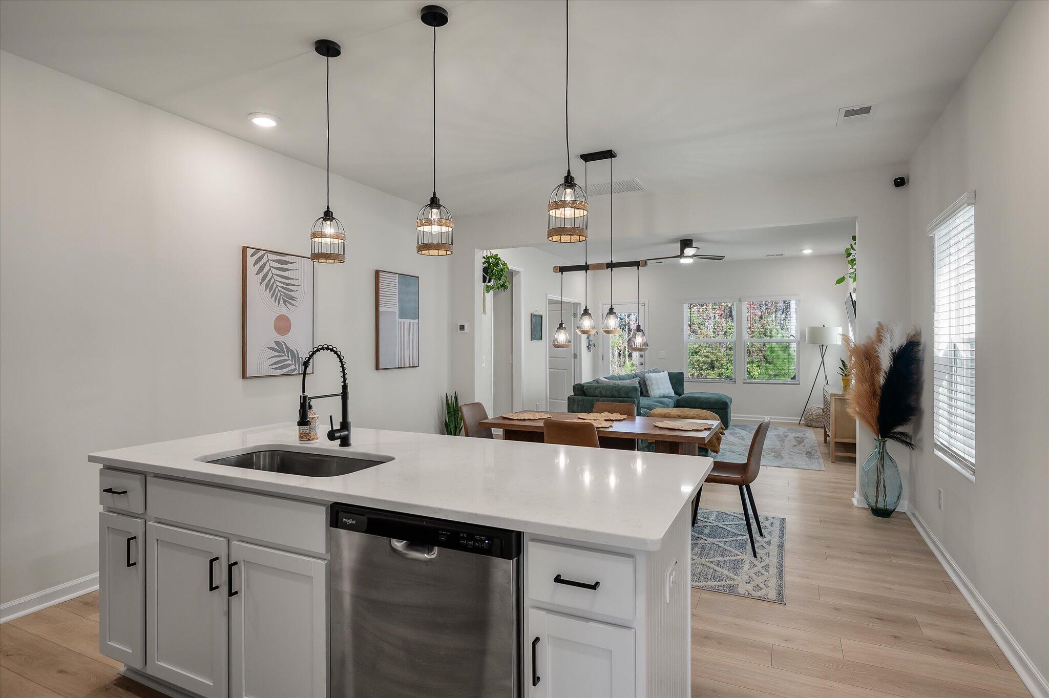 181 Surfbird Road Summerville, SC 29486 - Photo 10 of 28 15-181 Surfbird_i_Lowcountry_Exposure-26