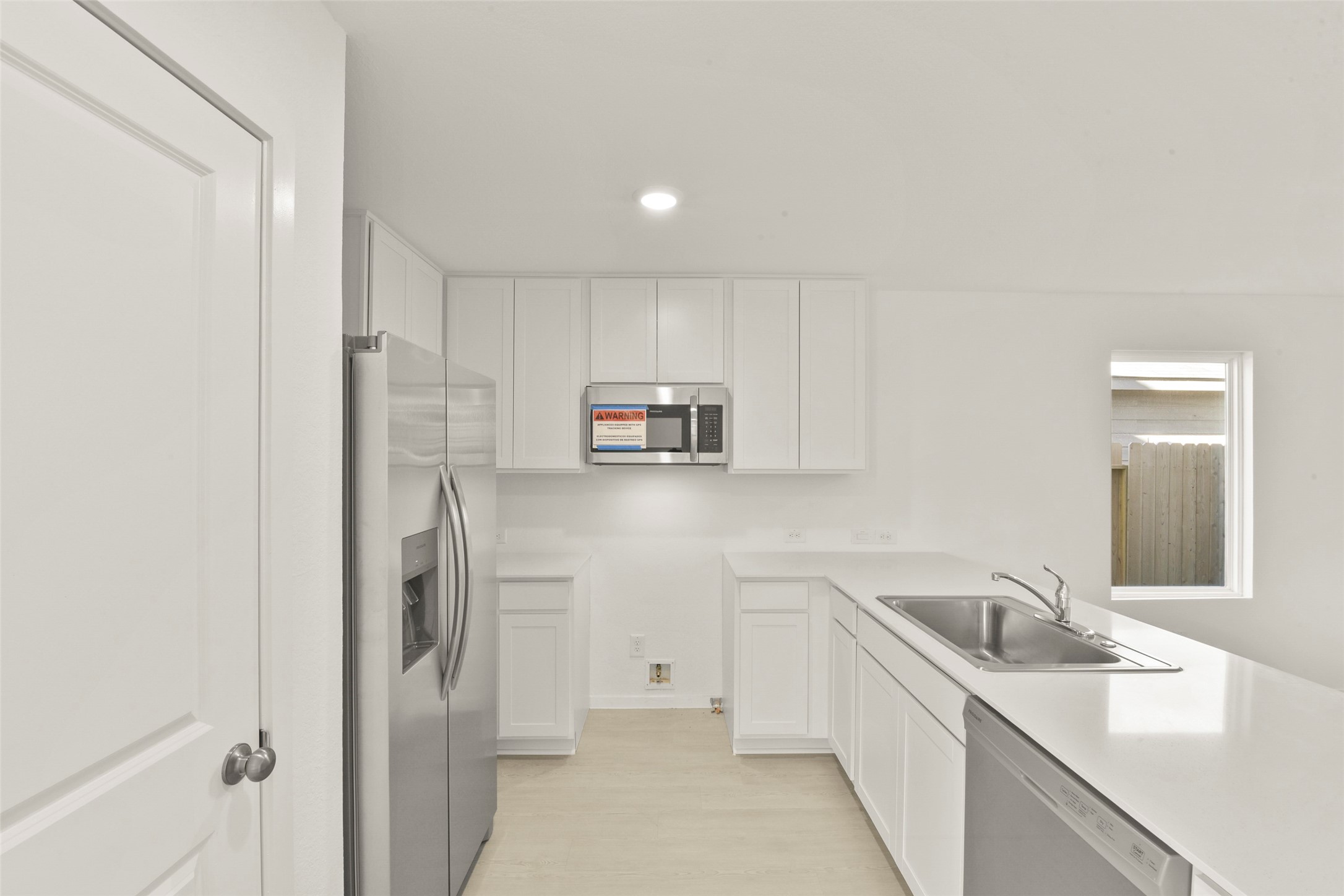 12403 Mountain Daisy Road Houston, TX 77038 - Photo 16 of 39 Gallery Image 16