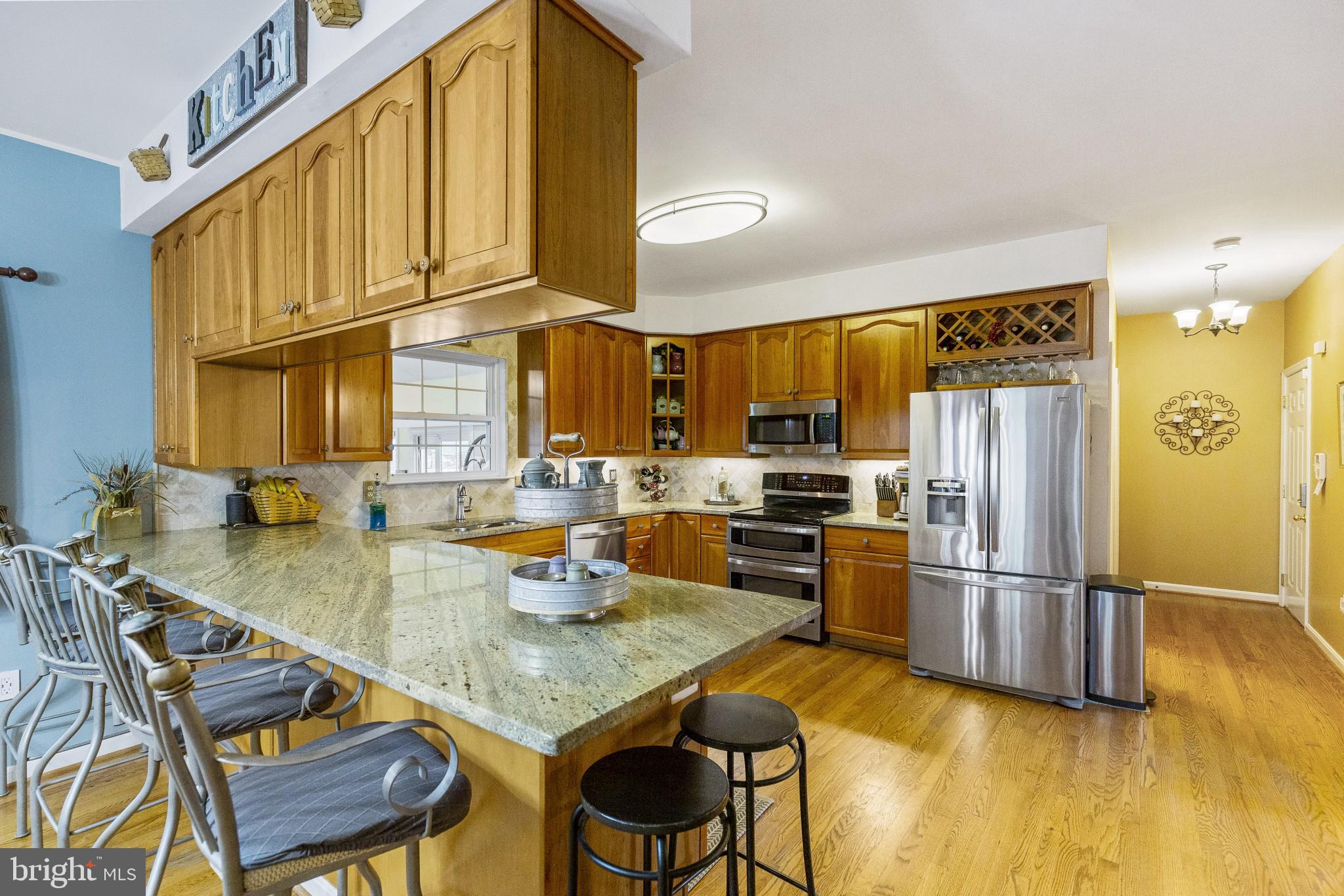 3010 Jones Road Dunkirk, MD 20754 - Photo 13 of 39 Breakfast Bar